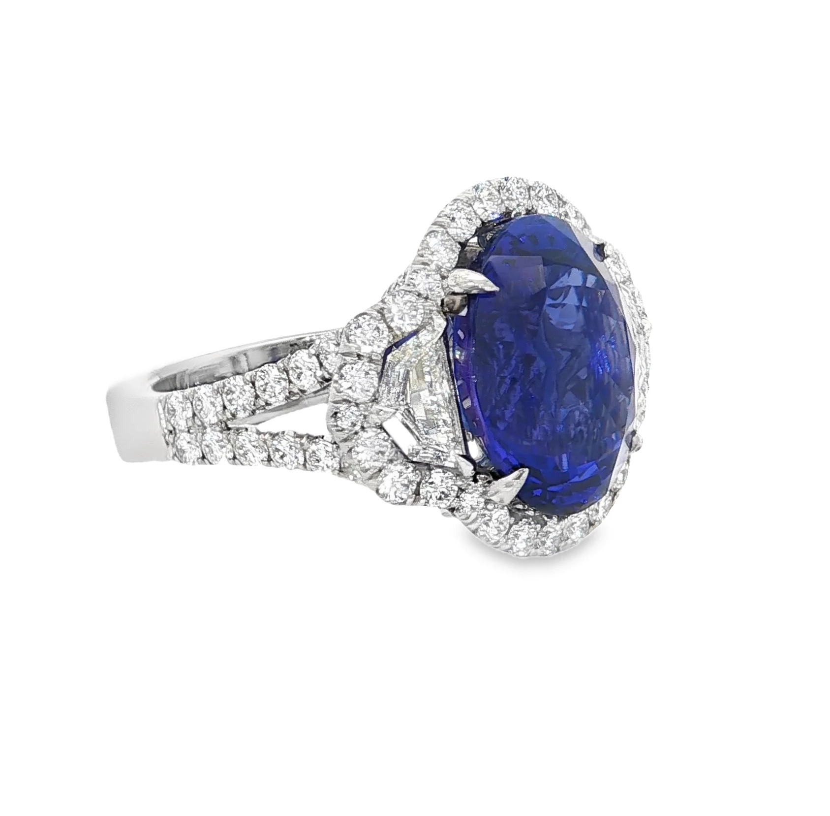 Platinum Cocktail Ring with a deep blue Tanzanite oval SKU DDI-5-10128 - Image 3